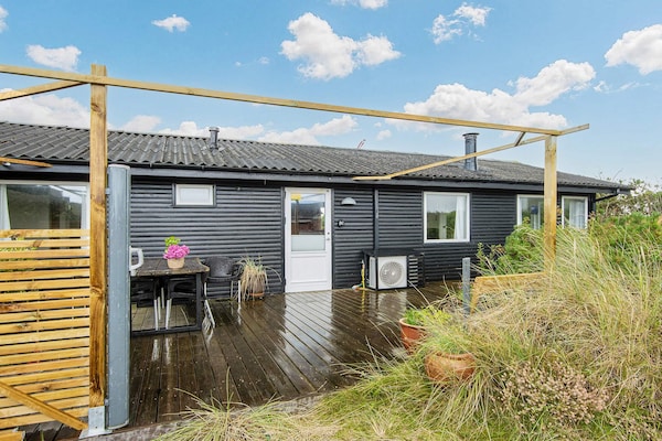 Foto van Afgelegen Duinverblijf-By Traum - Vakantiehuis in Ringkøbing - View