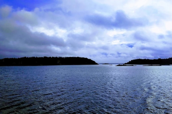 Foto van Magisch kusttoevluchtsoord op Tjorn-By Traum - Vakantiehuis in HAKENÄSET - WaterView