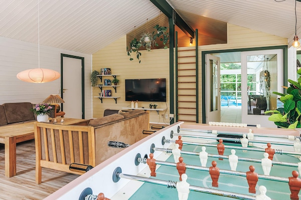 Foto van 10 persoons vakantie huis in Væggerløse-By Traum - Indoor