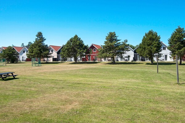 Foto van Gezellig toevluchtsoord in vakantiepark - Vakantiehuis in Blåvand - View