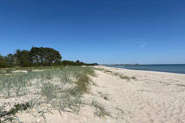 Foto van Luxe retraite in Mommark -- By Traum Ferienwohnungen - WaterView