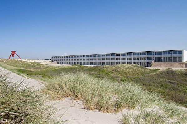 Foto van 6 persoons vakantie huis op een vakantie park in Blokhus - Outdoor