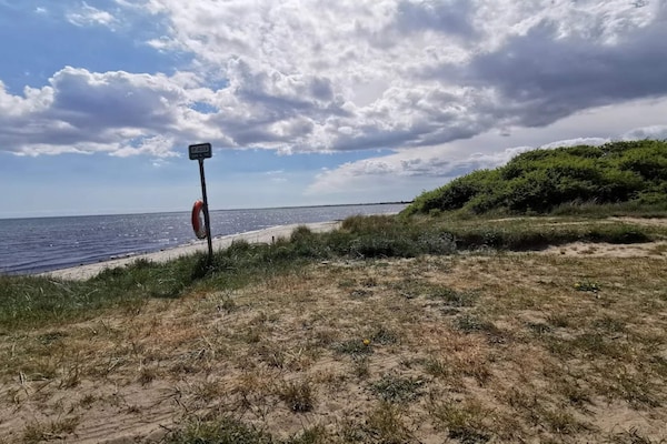 Foto van Licht strandhuis in Marielyst -- By Traum Ferienwohnungen - WaterView