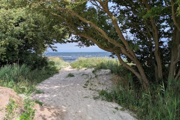 Foto van Licht strandhuis in Marielyst -- By Traum Ferienwohnungen - WaterView