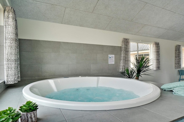 Foto van Luxe retraite bij Houstrup -- By Traum Ferienwohnungen - Spa