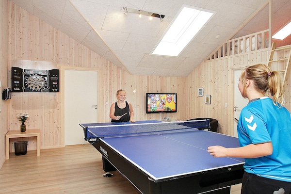 Foto van Luxe strandhuis voor 14 personen - Vakantiehuis in Løkken - Indoor