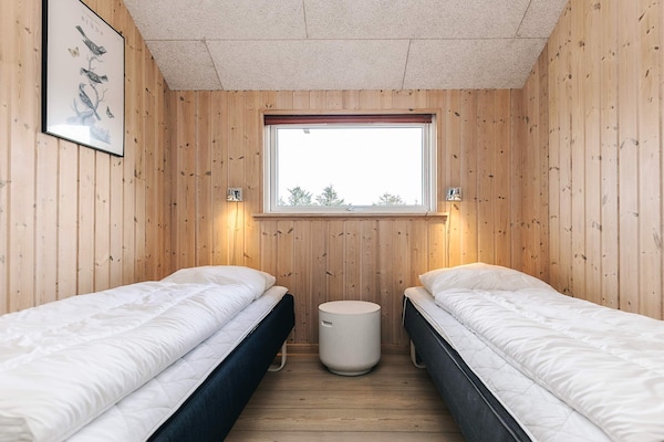 Foto van Luxe strandhuis voor 14 personen - Vakantiehuis in Løkken - Indoor