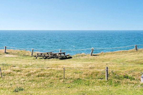 Foto van Luxe strandhuis voor 14 personen - Vakantiehuis in Løkken - View