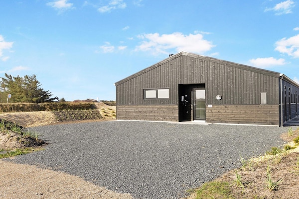 Foto van Luxe zomer huis-oase - Vakantiehuis in Løkken - Outdoor