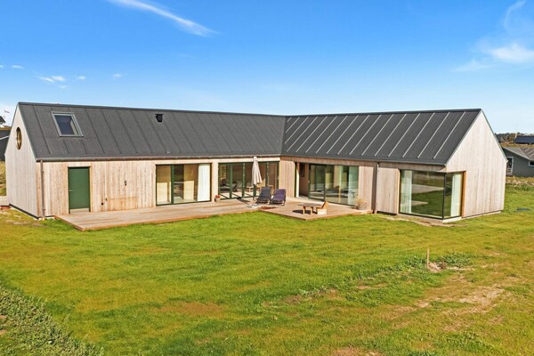 Foto van Vakantiehuis met buitenspa - Vakantiehuis in Løkken - Outdoor