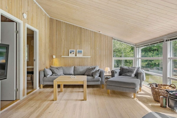 Foto van Vakantiehuis met ruime tuin - Vakantiehuis in Saltum - Indoor