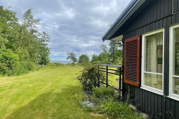 Foto van Gezellig vakantiehuis aan zee in Grankullavik - Vakantiehuis in Byxelkrok - Outdoor