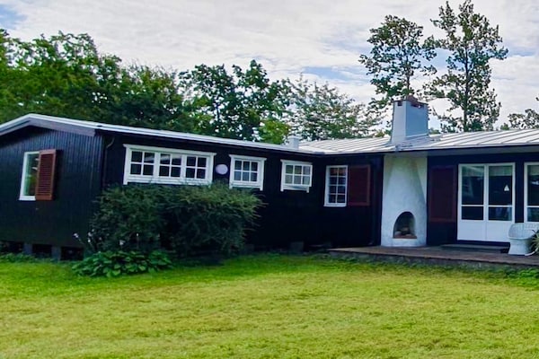 Foto van Gezellig vakantiehuis aan zee in Grankullavik - Vakantiehuis in Byxelkrok - Outdoor