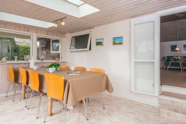 Foto van Vakantiehuis aan zee met privé-bijgebouw - Vakantiehuis in Juelsminde - Indoor