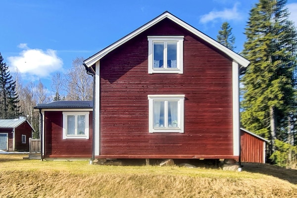 Foto van 6 Personen vakantie huis in BOLLSTABRUK - Vakantiehuis in BOLLSTABRUK - Outdoor