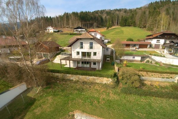 Foto van Droomhuis aan het Attersee-meer - Vakantiehuis in Nußdorf - Untagged