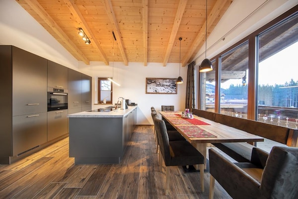 Foto van Alpenchalet met sauna en balkon - Vakantiehuis in Neukirchen - Kitchen