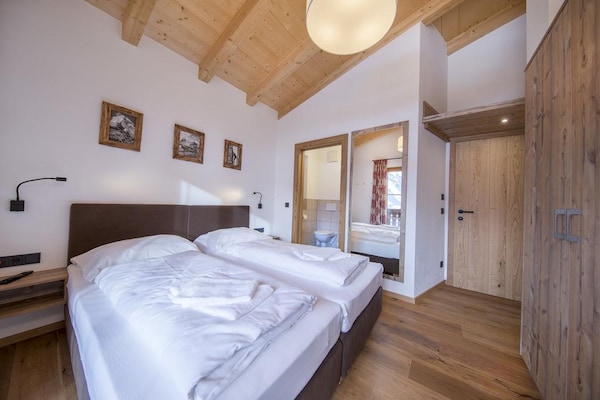 Foto van Chaletverblijf nabij de Krimmler watervallen - Vakantiehuis in Neukirchen - BedRoom