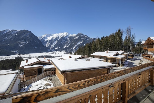 Foto van Chaletverblijf nabij de Krimmler watervallen - Vakantiehuis in Neukirchen - ViewWinter
