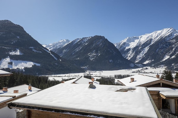 Foto van Chaletverblijf nabij de Krimmler watervallen - Vakantiehuis in Neukirchen - ViewWinter