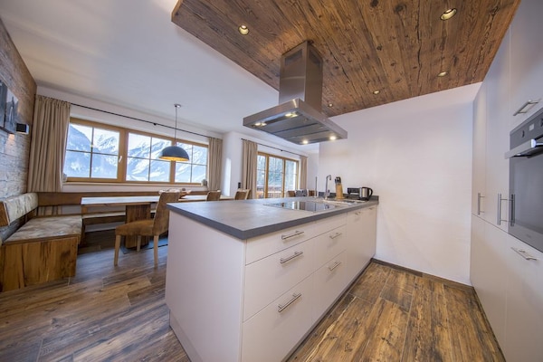 Foto van Chaletverblijf nabij de Krimmler watervallen - Vakantiehuis in Neukirchen - Kitchen