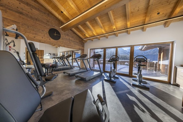 Foto van Chaletverblijf nabij de Krimmler watervallen - Vakantiehuis in Neukirchen - gym