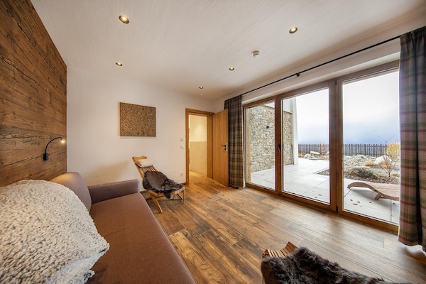 Foto van Skivriendelijk chalet in Neukirchen - Vakantiehuis in Neukirchen - TerraceBalcony