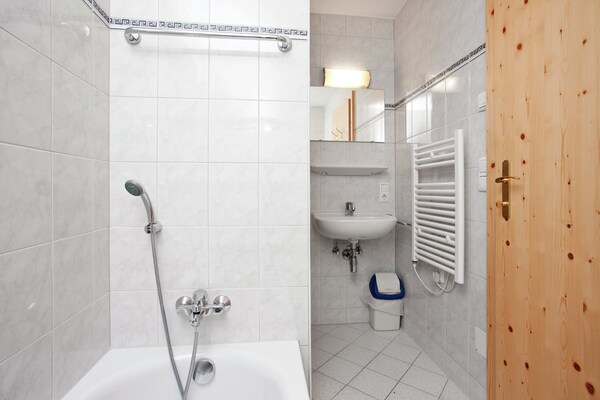 Foto van Chalet in Königsleiten bij Skigebied - Vakantiehuis in Wald-Königsleiten - BedRoom