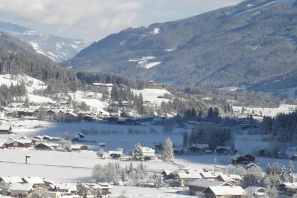 Foto van Verblijf in een zonnig alpenchalet - Vakantiehuis in Wald-Königsleiten - AreaWinter5KM