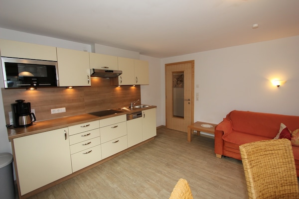 Foto van Stijlvol Appartement in Uderns bij Skilift - Vakantiehuis in Uderns - Kitchen