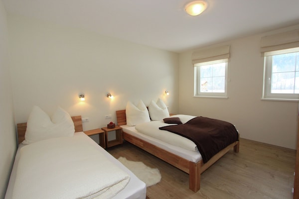 Foto van Appartement in Aschau bij Skibanen - Vakantiehuis in Aschau im Zillertal - LivingRoom