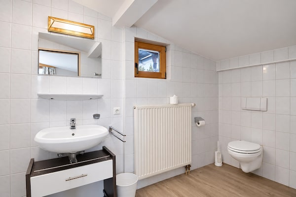 Foto van Chalet in Angerberg bij SkiWelt Sneeuw - Vakantiehuis in Angerberg - BathRoom