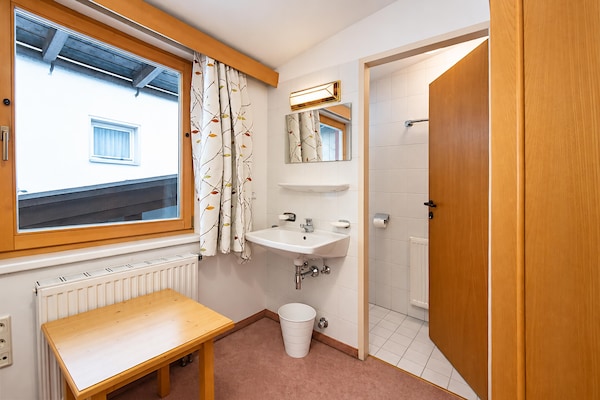 Foto van Chalet in Angerberg bij SkiWelt Sneeuw - Vakantiehuis in Angerberg - BathRoom
