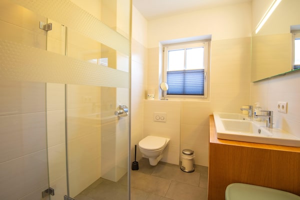 Foto van Appartement in de buurt van de - Vakantiehuis in Brixen im Thale - BathRoom