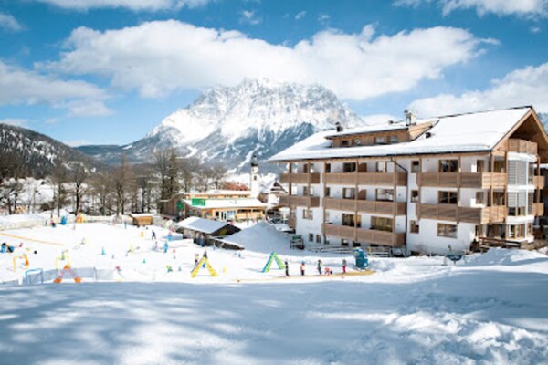 Foto van Appartement in Tirol met hottub - Vakantiehuis in Lermoos - ExteriorWinter