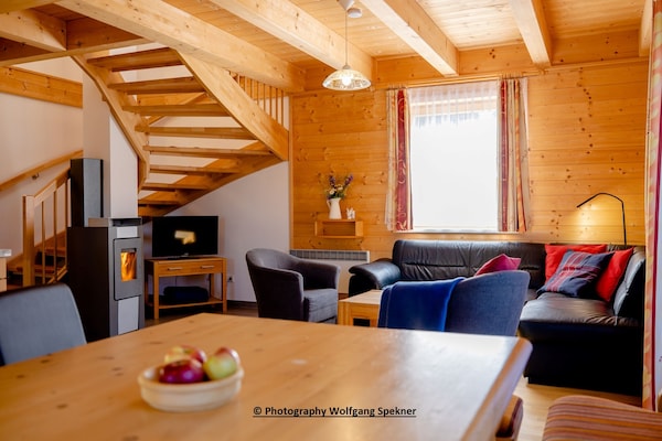 Foto van Chalet in Karinthië met sauna bij skipistes - Vakantiehuis in Sankt Gertraud-Weinebene - LivingRoom