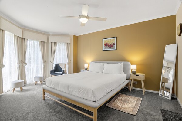 Foto van Charmante gezinswoning met 3 slaapkamers en een prachtige tuin - BedRoom