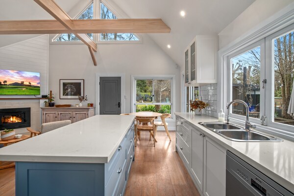 Foto van Familievakantiehuis met 4 slaapkamers in Old Majors, Southern Highlands - Kitchen