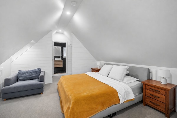 Foto van Familievakantiehuis met 4 slaapkamers in Old Majors, Southern Highlands - BedRoom