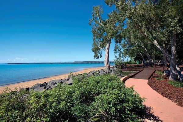 Foto van Familiehuis met 4 slaapkamers aan de kust van Hervey Bay, vlakbij het strand. - AreaSummer1KM