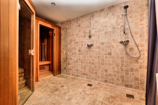 Foto van Huisje aan de oevers van de Ourthe in Durbuy - Vakantiehuis in Durbuy - Wellness