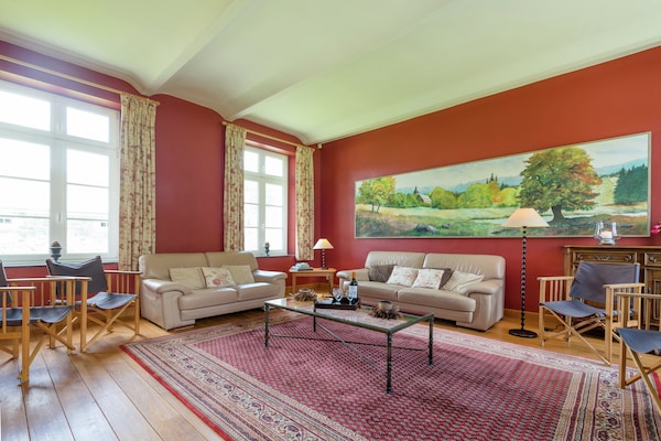 Foto van Le Hameau du Château – Elegantie en rust in het - LivingRoom