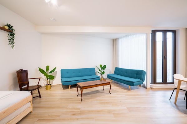 Foto van Comfortabel verblijf nabij station Antwerpen - Vakantiehuis in Antwerp - LivingRoom