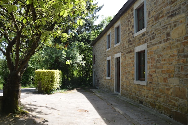 Foto van Familievilla in Ferrières - Vakantiehuis in Ferrieres - ExteriorSummer