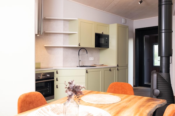 Foto van Moderne natuurretraite - Vakantiehuis in Antoing - DiningRoom