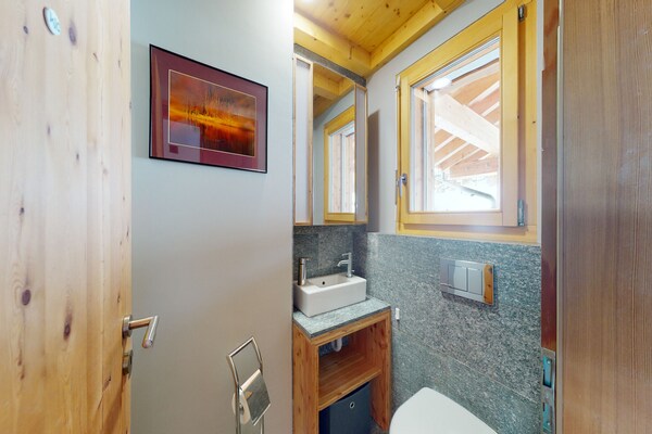 Foto van Weelderig chalet in Heremence met sauna - Vakantiehuis in Hérémence - BathRoom