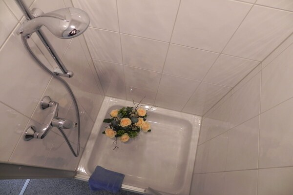 Foto van Appartement in Leipzig met zwembad - Vakantiehuis in Leipzig - Untagged