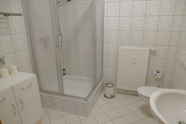 Foto van Retraite in het Ertsgebergte - Vakantiehuis in Grunhainichen-Borstendorf - BathRoom
