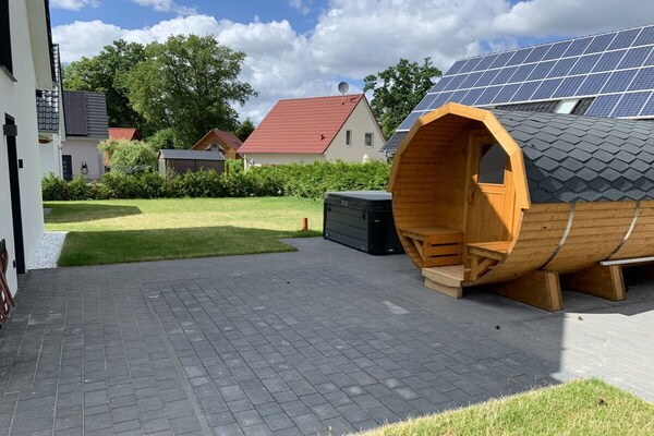 Foto van Een heerlijk vakantieverblijf in een villa aan het meer - Untagged