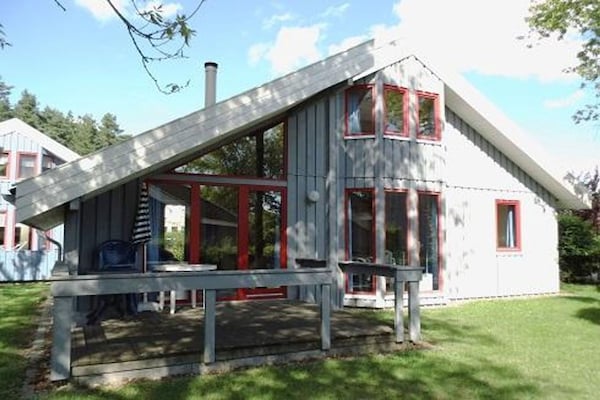 Foto van Scandinavisch vakantiehuis in Mirow - Vakantiehuis in Granzow - ExteriorSummer